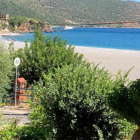 Kyparissi Apartman